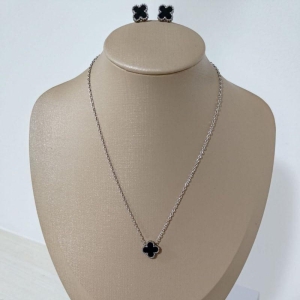 Conjunto trevo - Preto - Aço