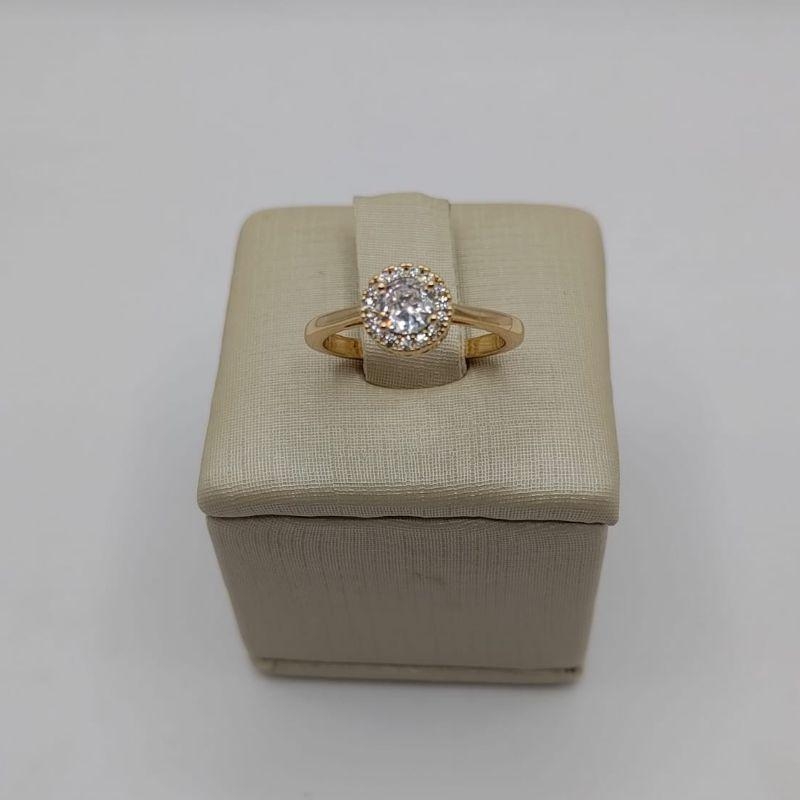anel halo com zircônias