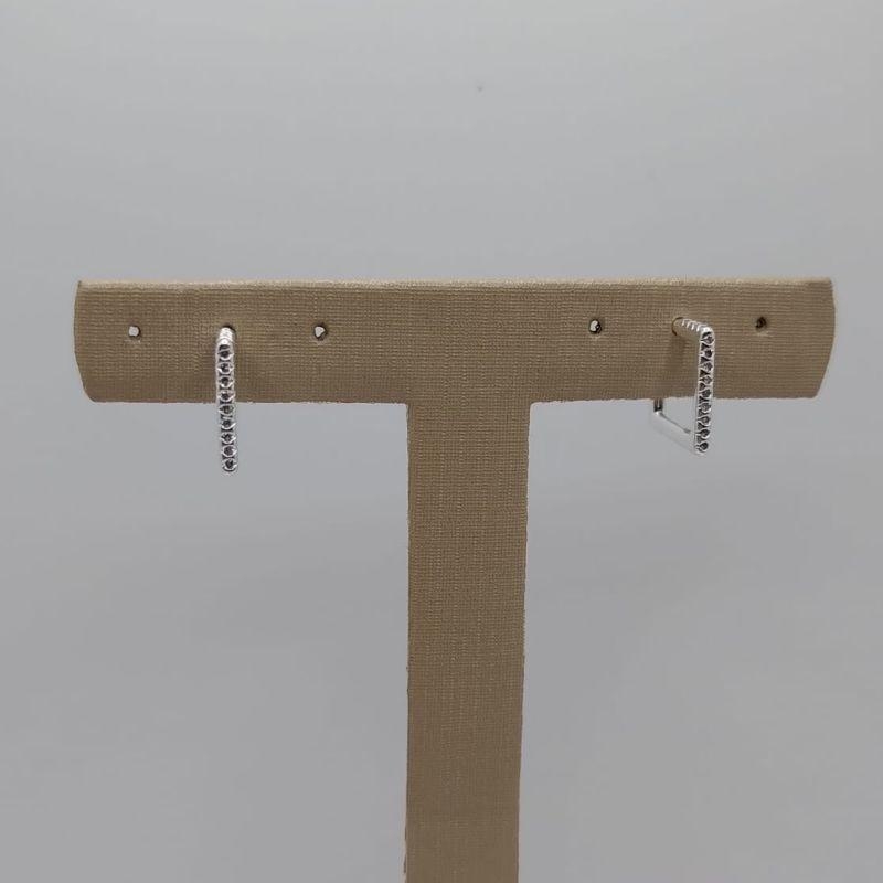 argola quadrada fina com zircônias