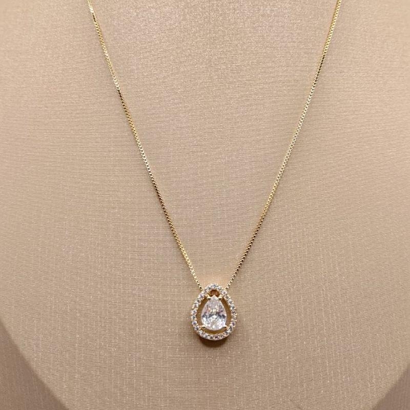 Colar gota zirconia