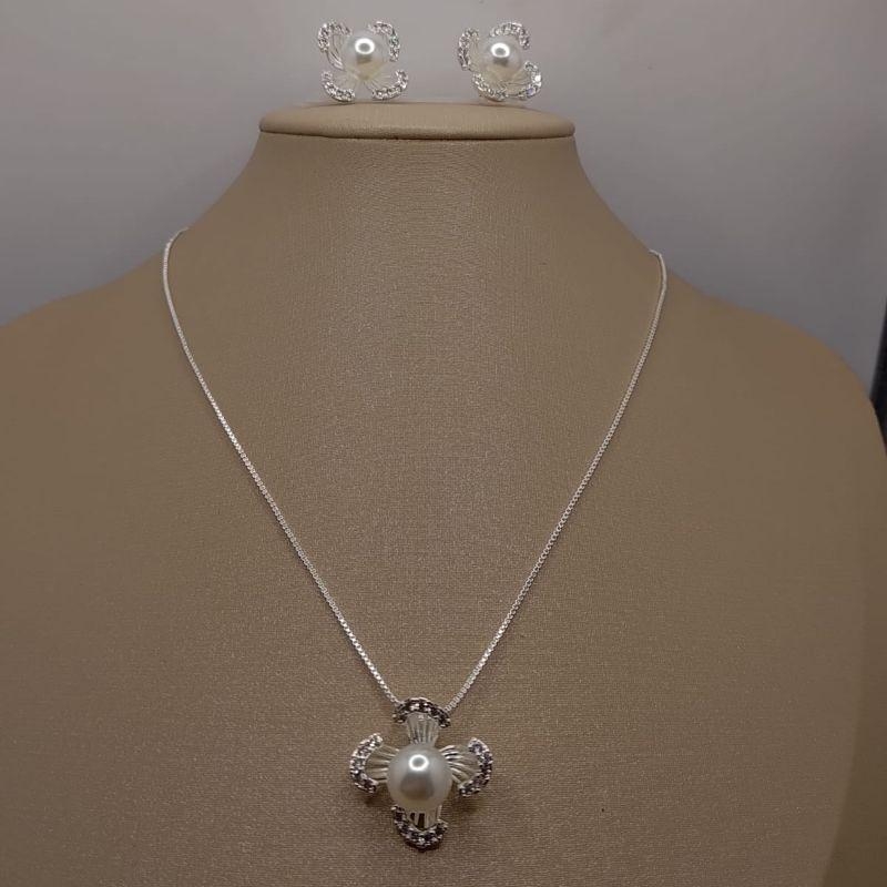 conjunto flor perola