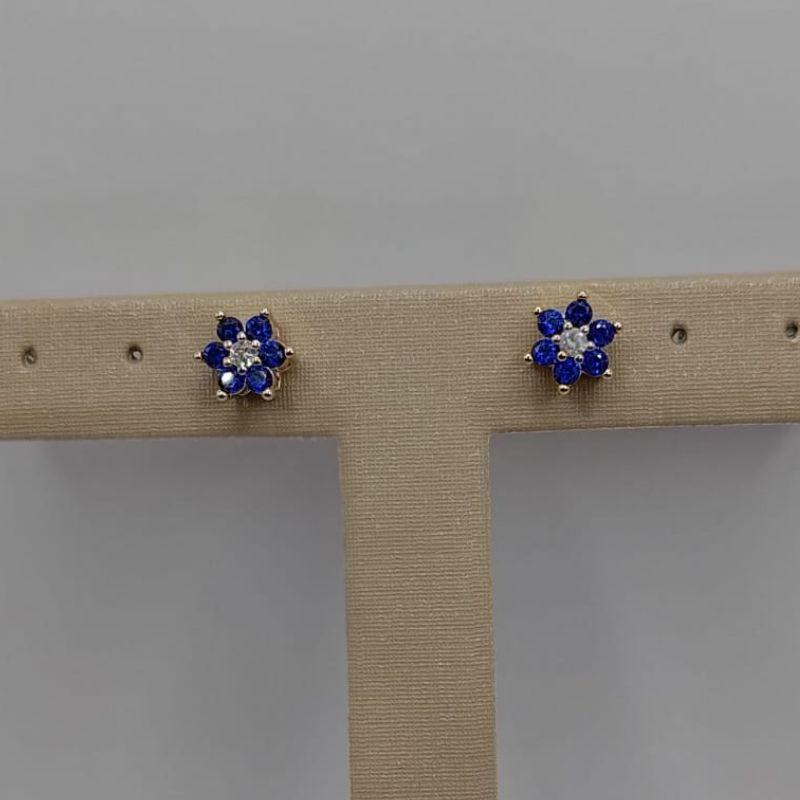 Brinco flor azul