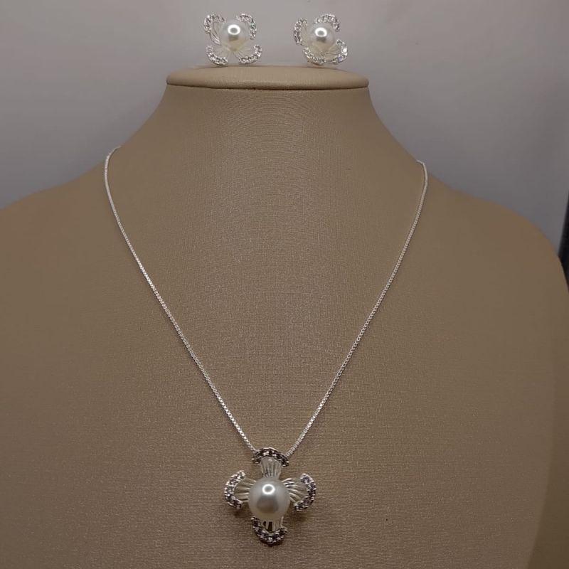 conjunto flor perola