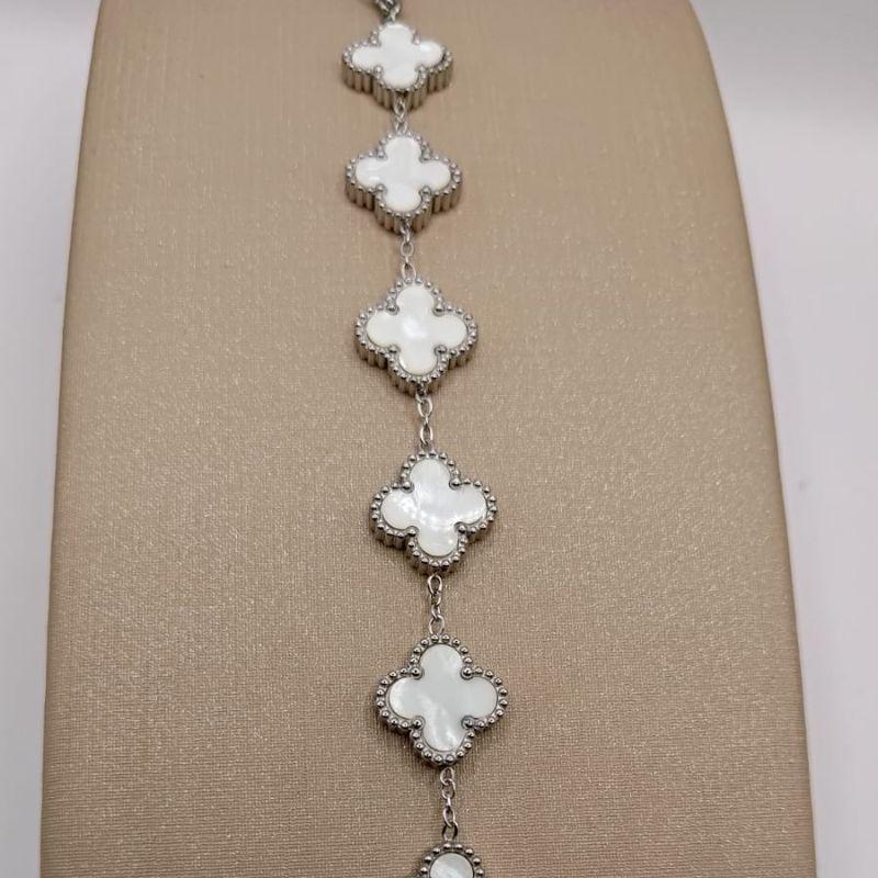 Pulseira 7 trevos branca